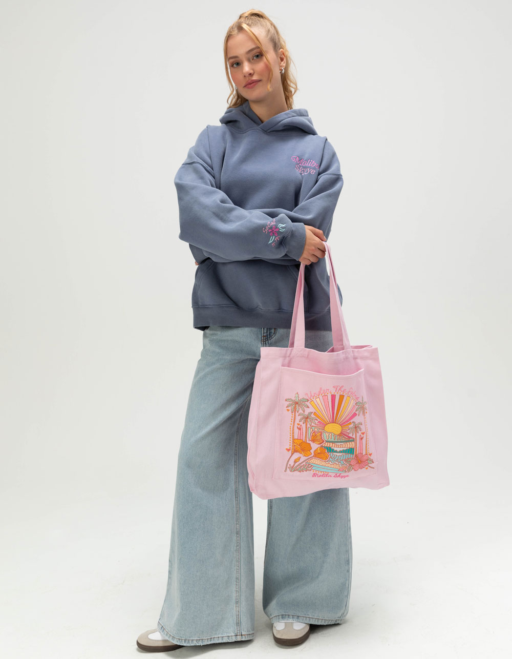 MALIBU SKYYE Under The Palms Embroidered Tote Bag - PINK