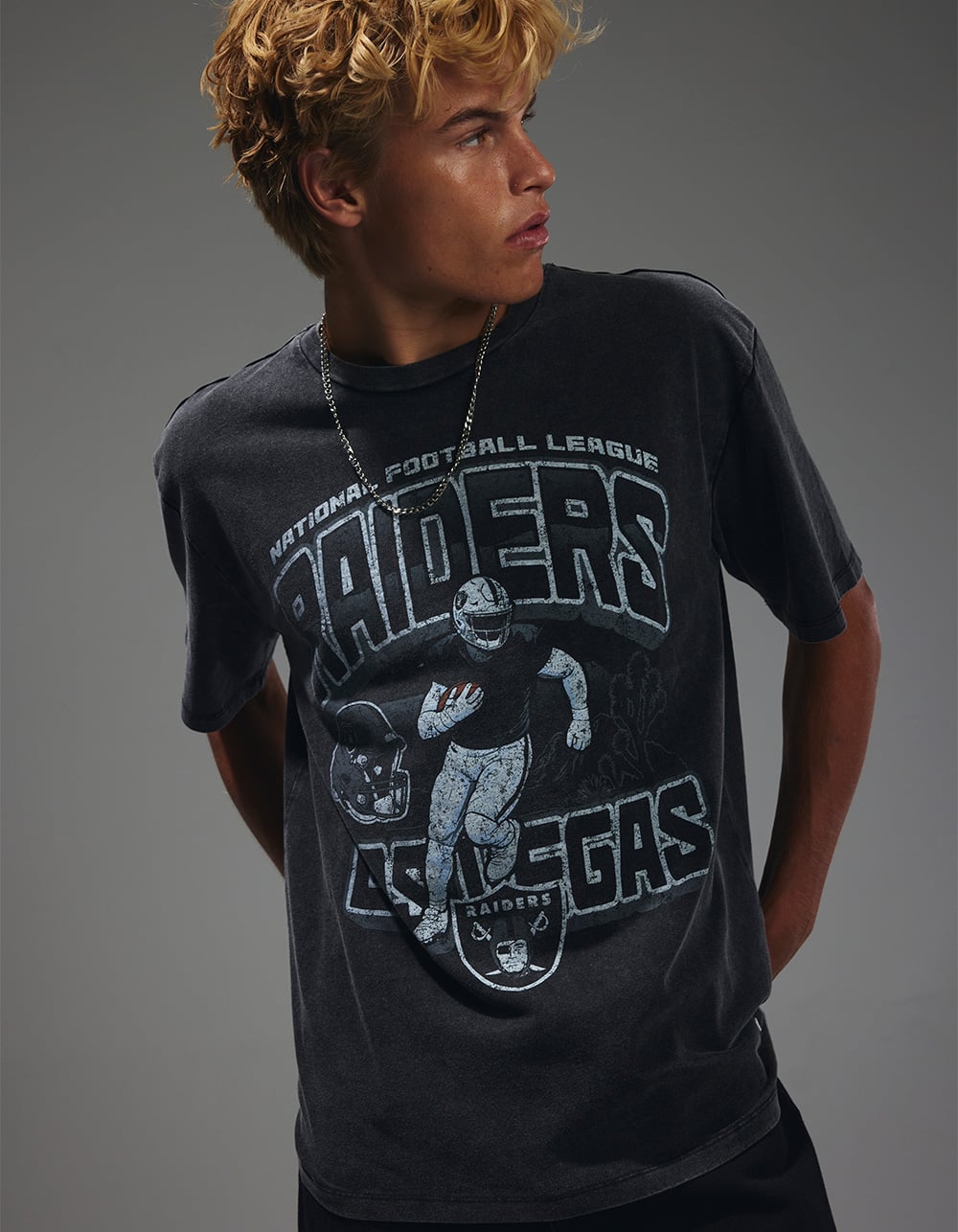THE WILD COLLECTIVE Las Vegas Raiders Player Mens Tee - WASHED BLACK