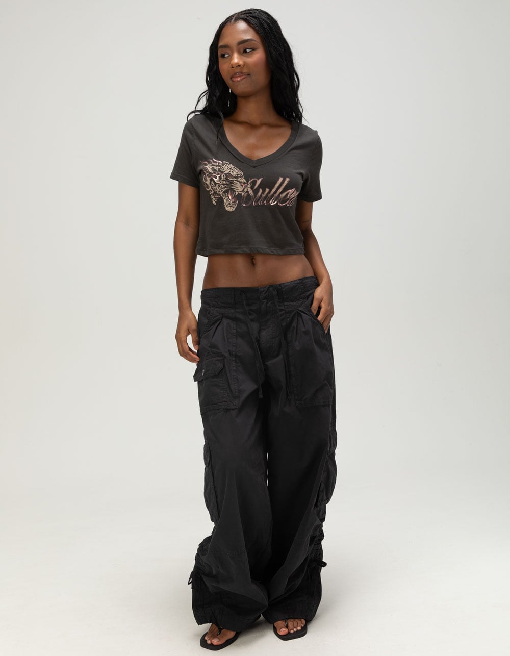 SULLEN On Fire Womens V-Neck Tee - BLACK