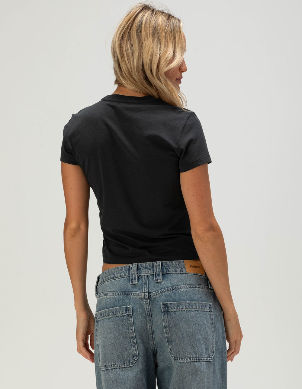 NIKE Sportswear Chill Knit Womens Crop Tee - GRAY/BURGANDY