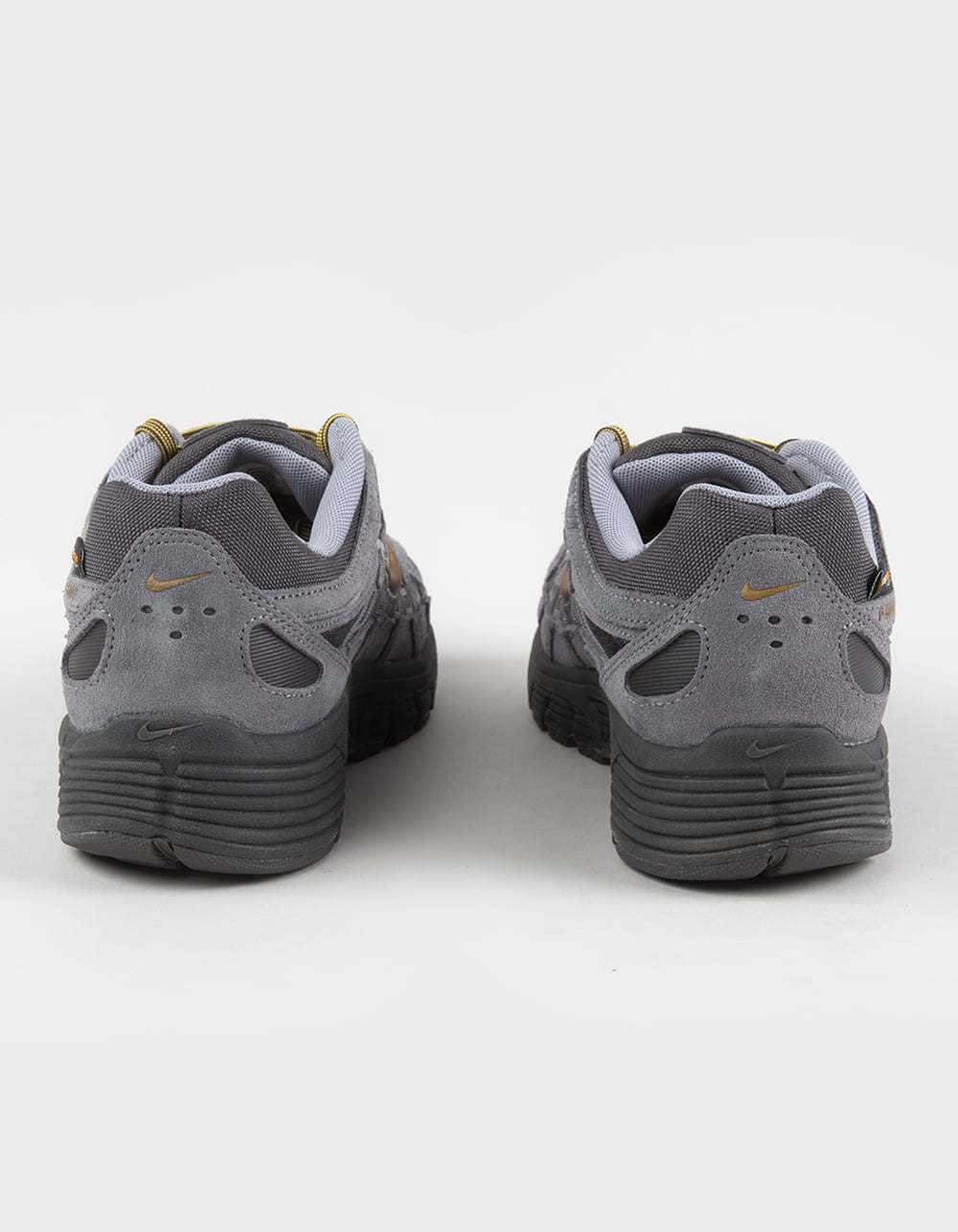 NIKE P6000 Premium Mens Shoes - Gray/Multi