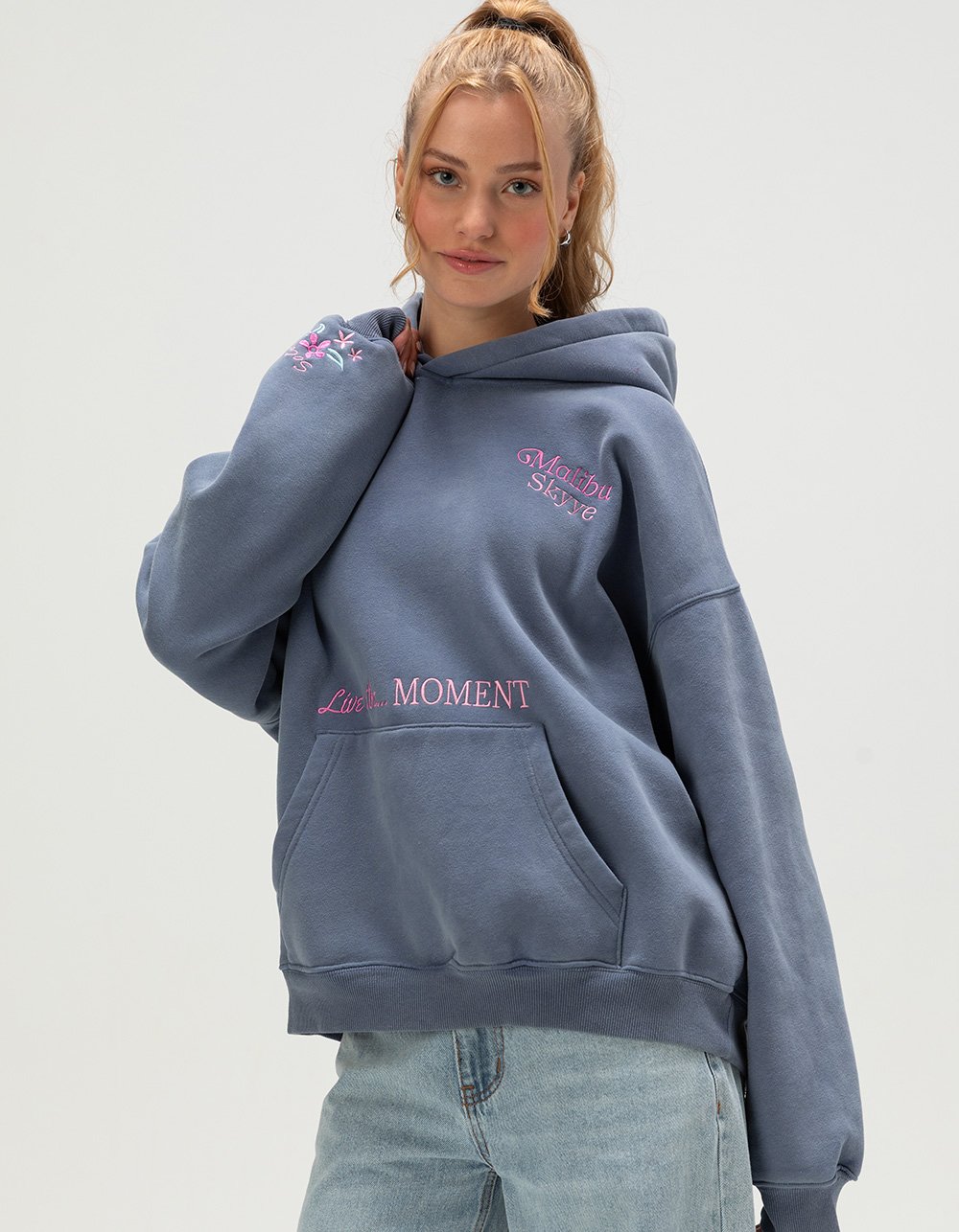 MALIBU SKYYE Live The Moment Embroidered Womens Hoodie - NAVY