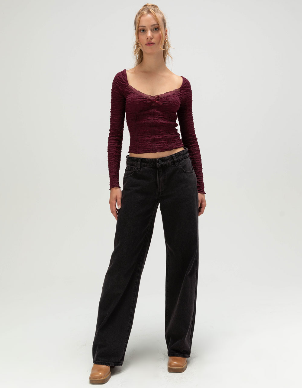 WEST OF MELROSE Womens Lace Trim Top - BURGUNDY