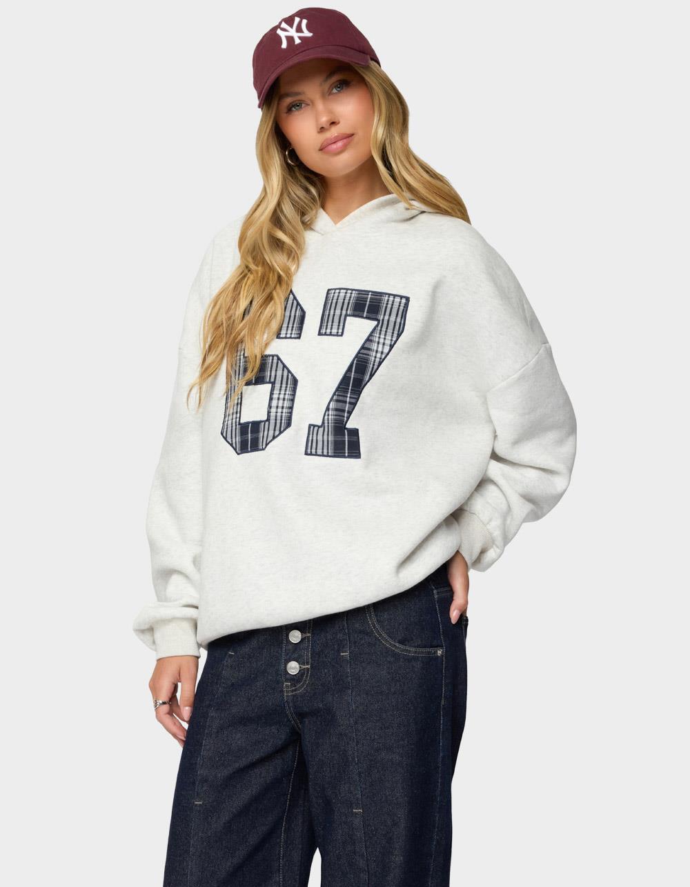 EDIKTED Polley Button Up Low Rise Jeans - DARK BLUE