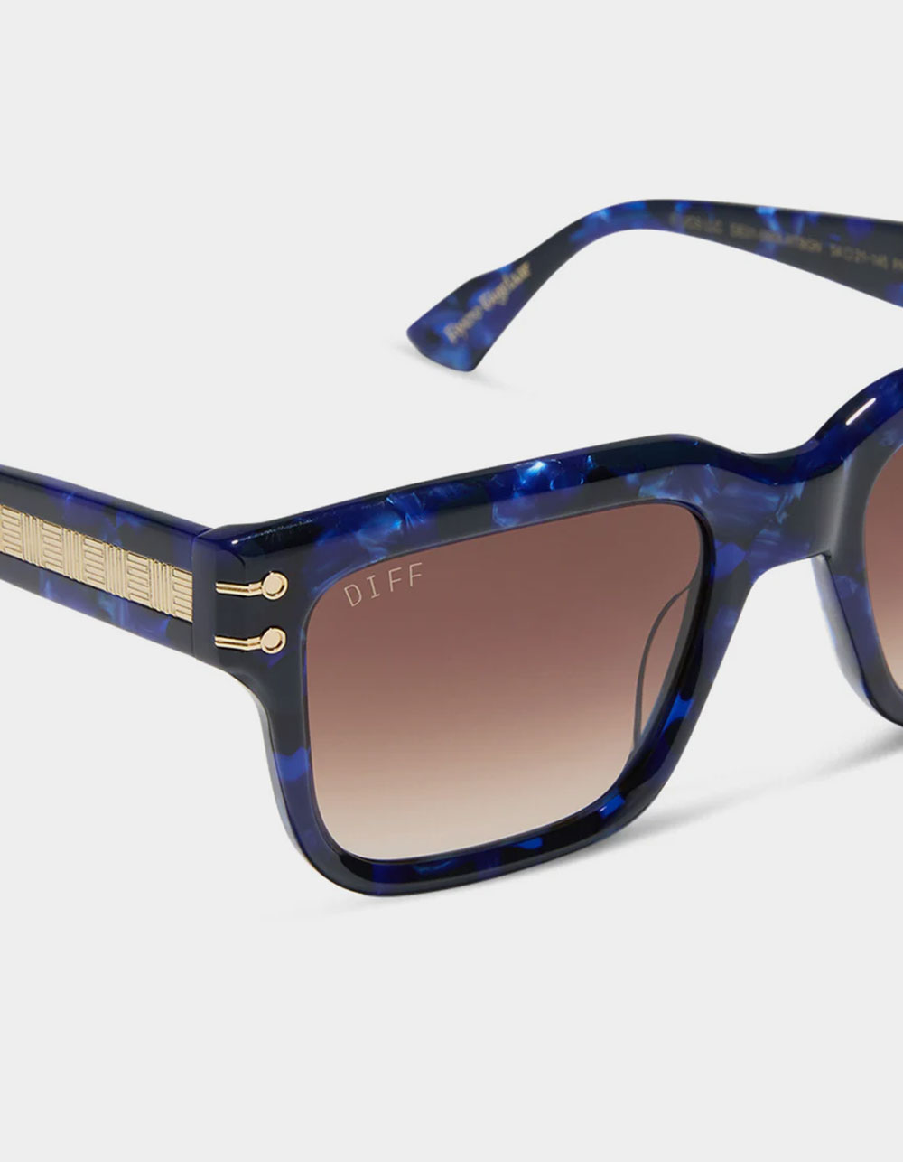 DIFF EYEWEAR x Wicked Prince Fiyero Sunglasses - BLUE