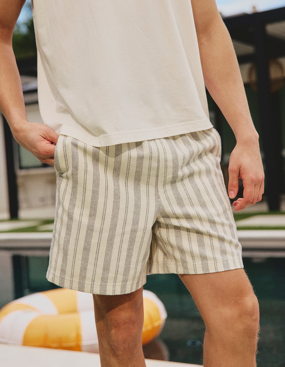 RSQ Mens Stripe Pull On Shorts - Cream/Multi