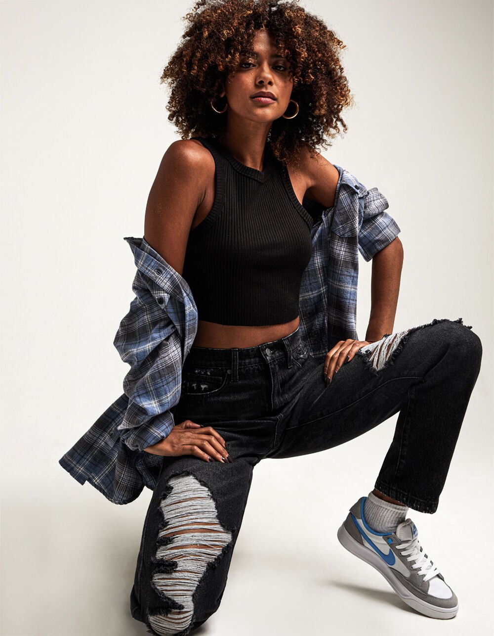 RSQ Destroyed 90s Womens WASH BLACK Jeans 