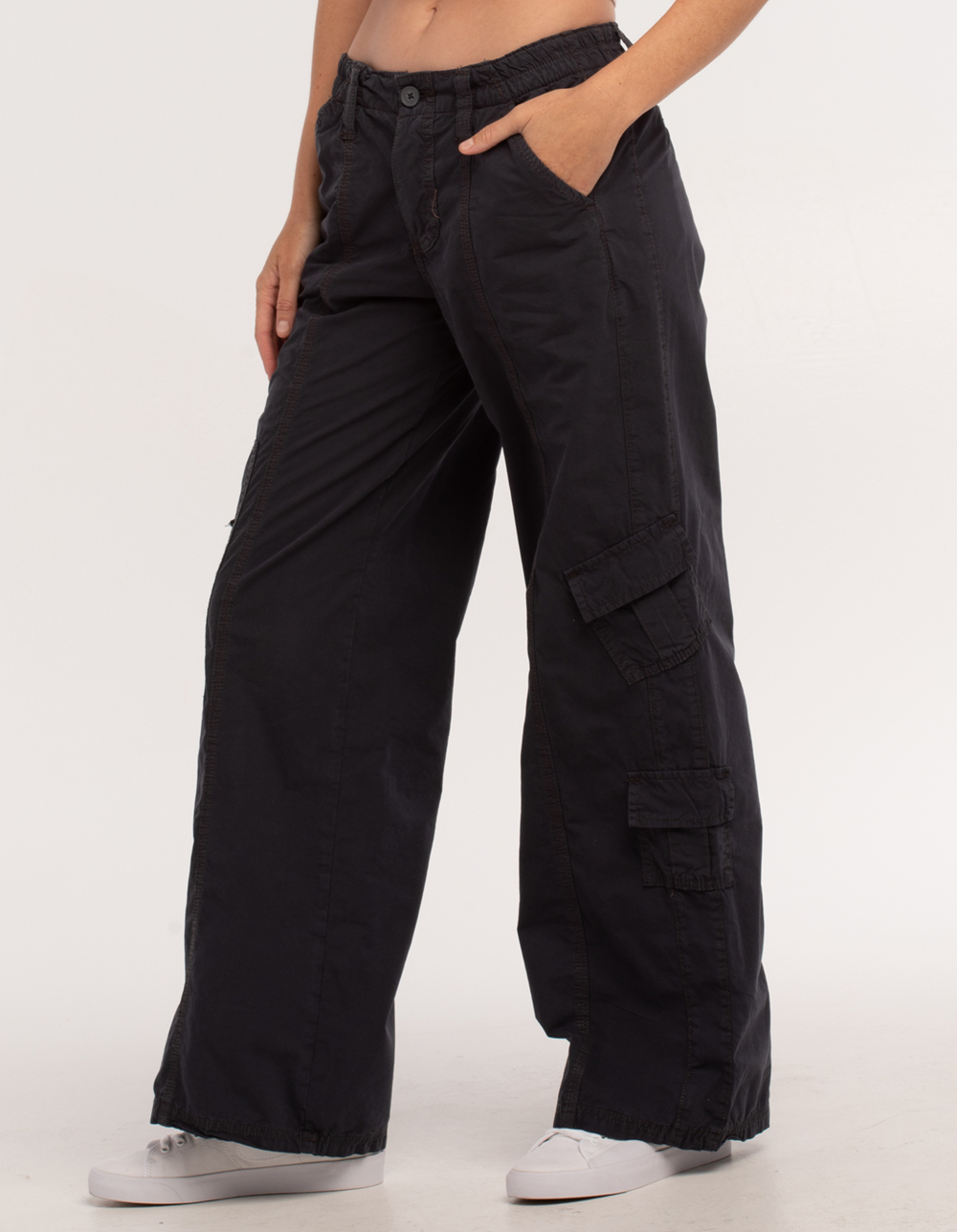 BDG Urban Outfitters Low Rise Poplin Y2K Womens Cargo Pants - CHARCOAL ...