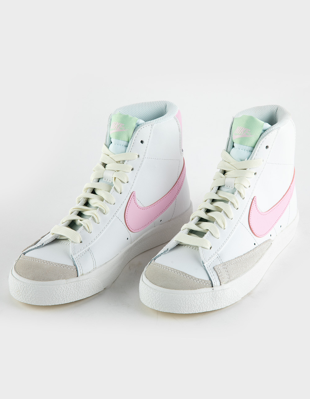 nike blazers women high tops