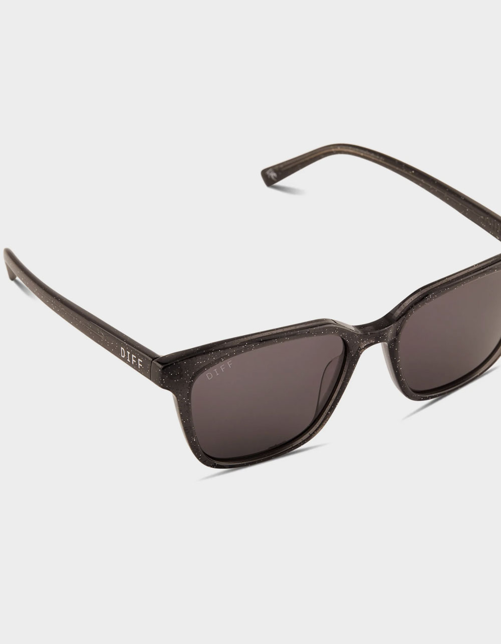 DIFF EYEWEAR Tori Kelly Sunglasses BLK/GRY Tillys