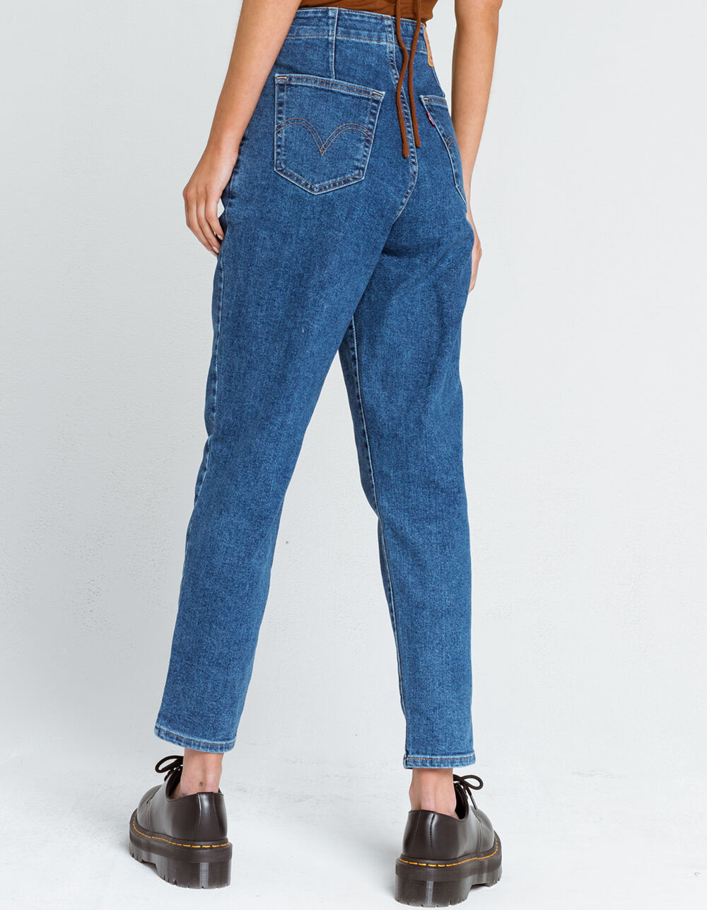 LEVI'S Hollywood High Rise Womens Tapered Jeans - BLUE DENIM | Tillys