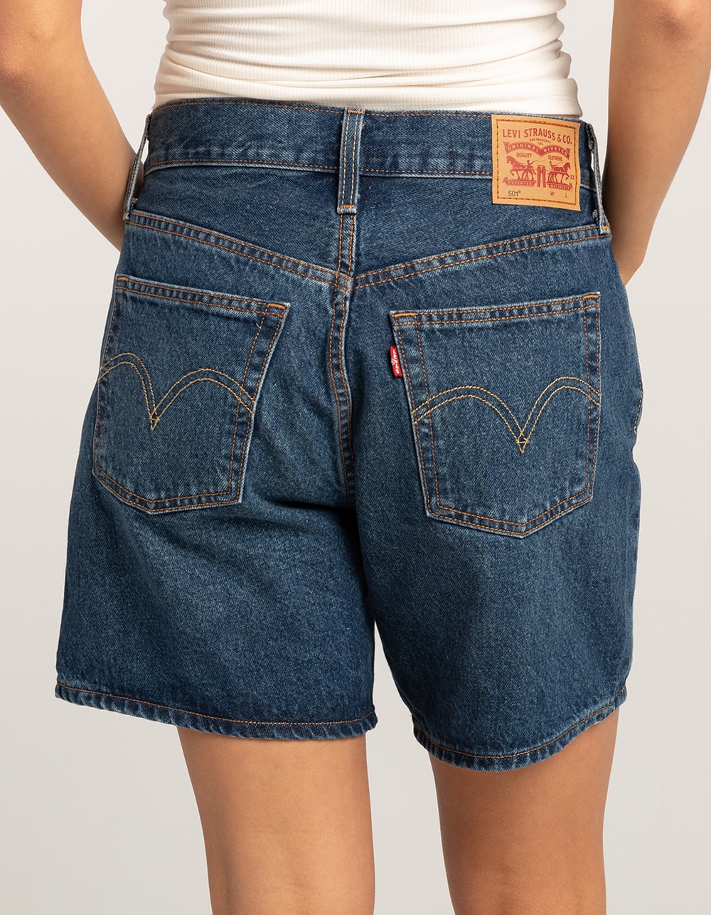 LEVI'S 501 Mid Thigh Womens Denim Shorts - Pleased To Meet You - DARK VINTAGE