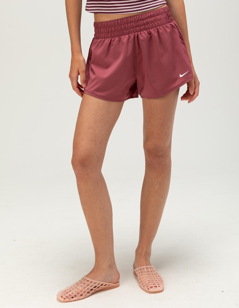 NIKE One Dri-FIT Womens 3" Mid Rise Shorts - FADED BURGUNDY