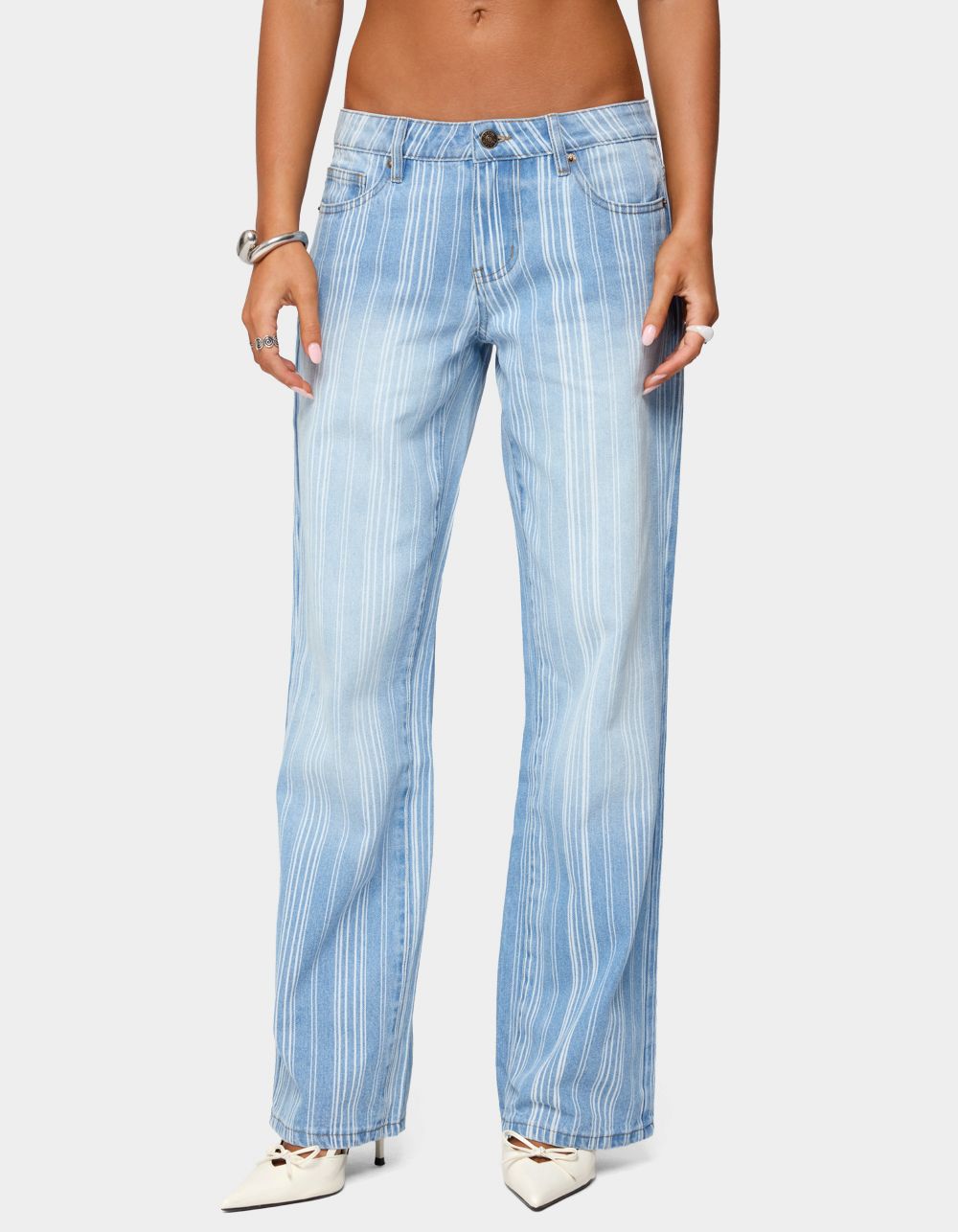 EDIKTED Tera Striped Low Rise Jeans - LIGHT BLUE