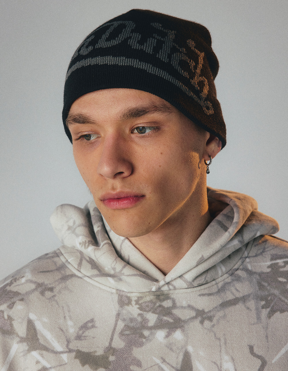 VON DUTCH Skully Beanie - BLACK