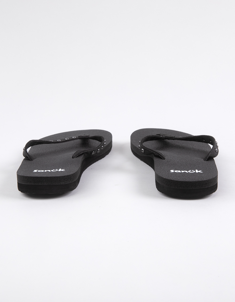 SANUK Yoga Joy II Stud Womens Flip Flops - BLACK