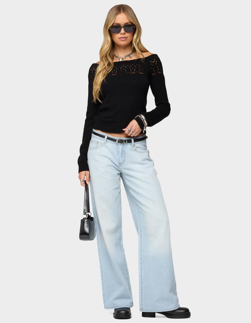 EDIKTED Magda Low Rise Acid Wash Jeans - LIGHT BLUE