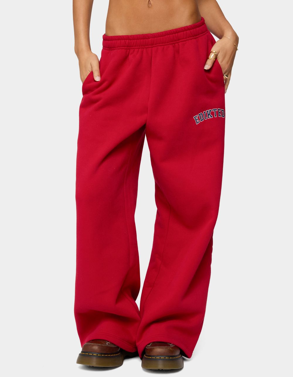 Edikted Major Sweatpants - RED