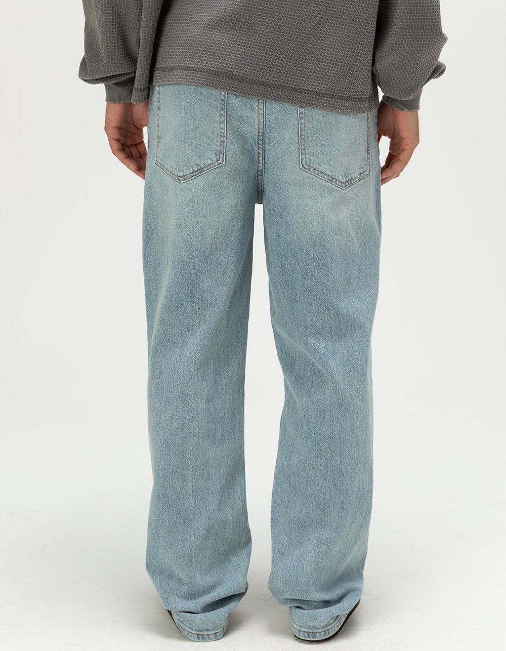 RSQ Mens Loose LIGHT WASH Jeans