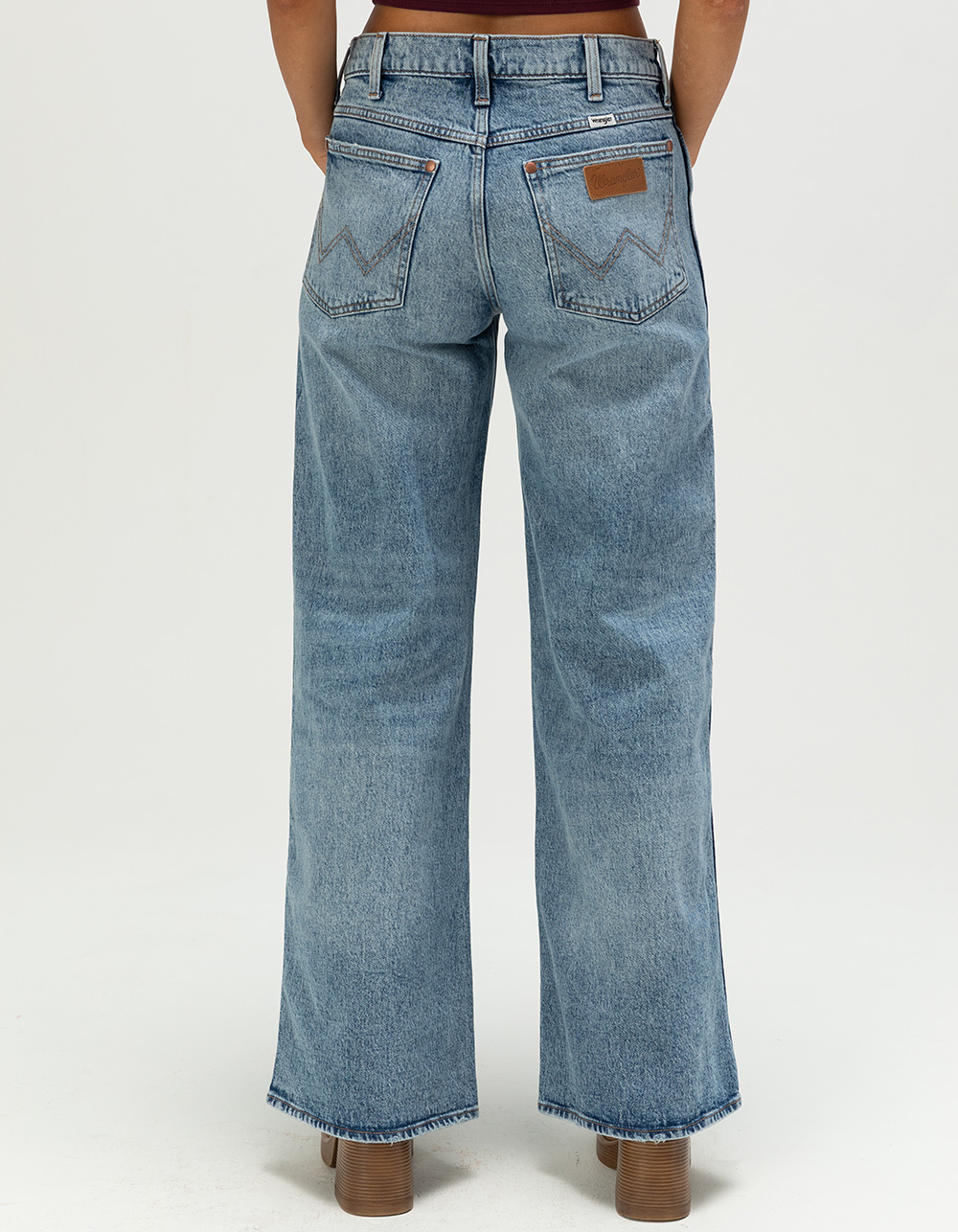 WRANGLER Low Rise Womens Baggy Jeans - LT BLAST