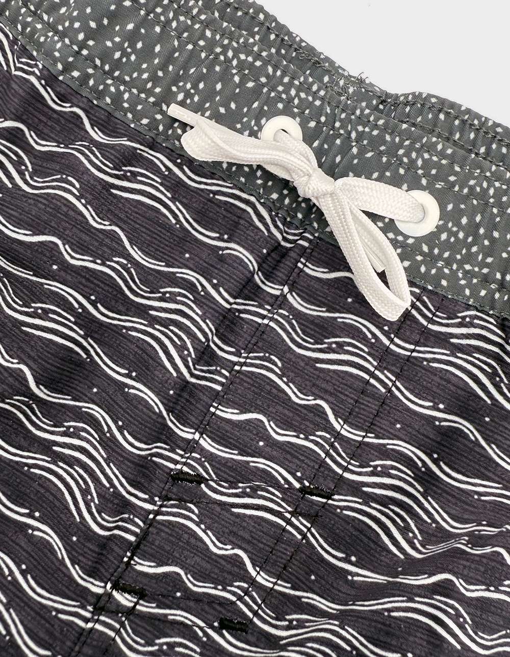 GROM Waves Pocket Volley Boardshorts - BLACK