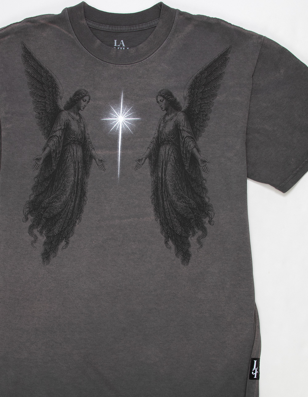 LA FAMILIA Angels Sing Mens Boxy Tee - GRAY