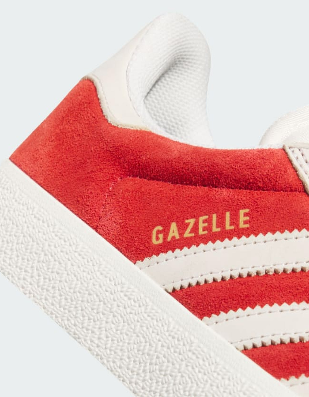 ADIDAS Gazelle ADV Shoes - BETTER SCARLET / CHALK WHITE GOLD METALLIC