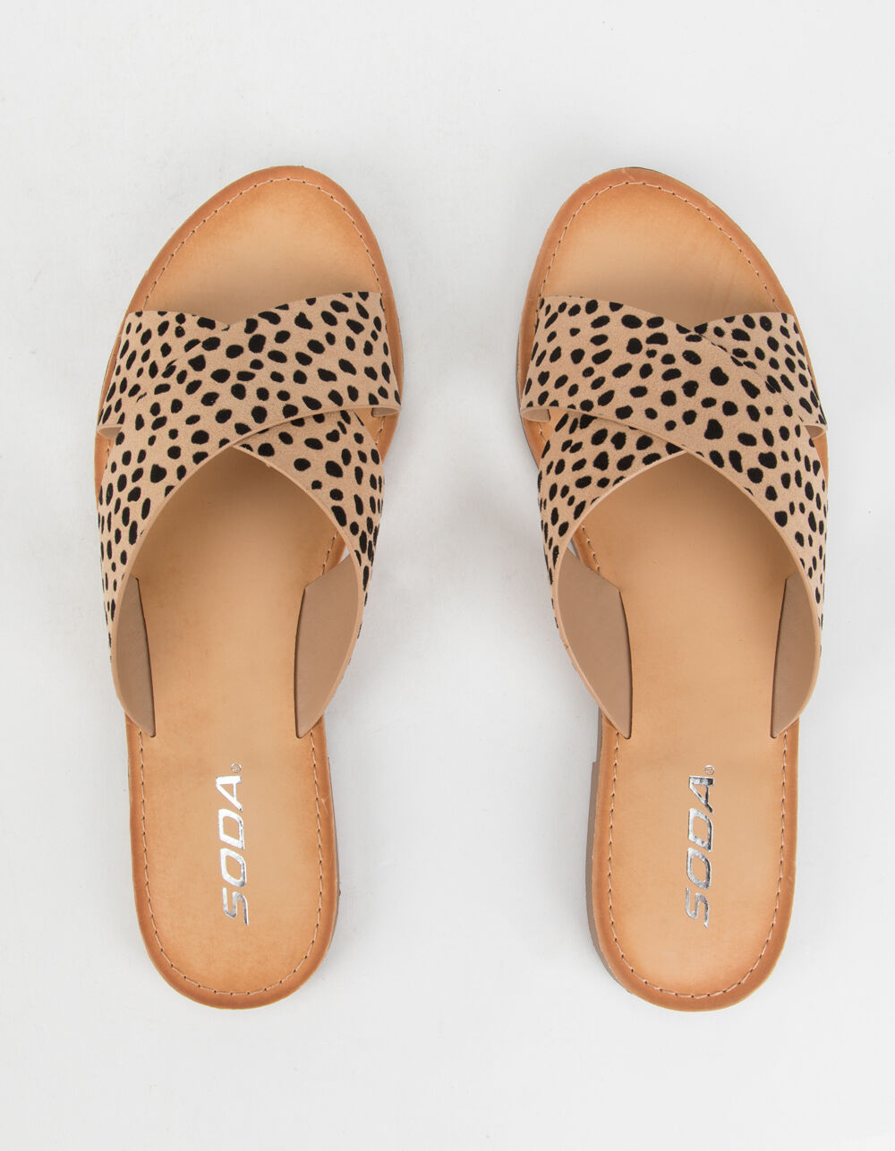 SODA Crisscross Cheetah Womens Slide Sandals image number 4