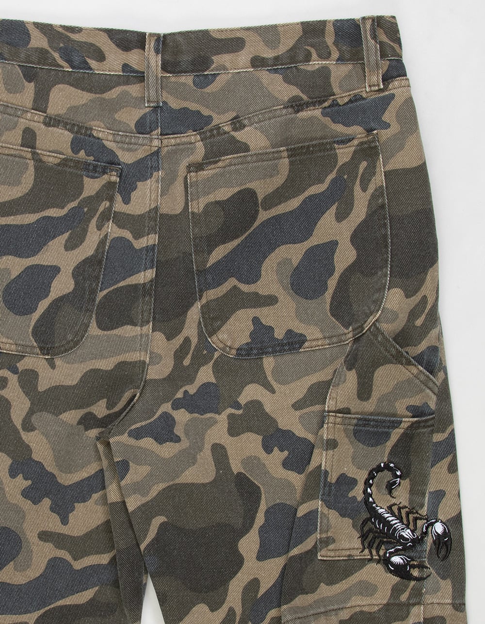 RSQ Mens Loose Embroidered Twill Utility Shorts - CAMO BLACK