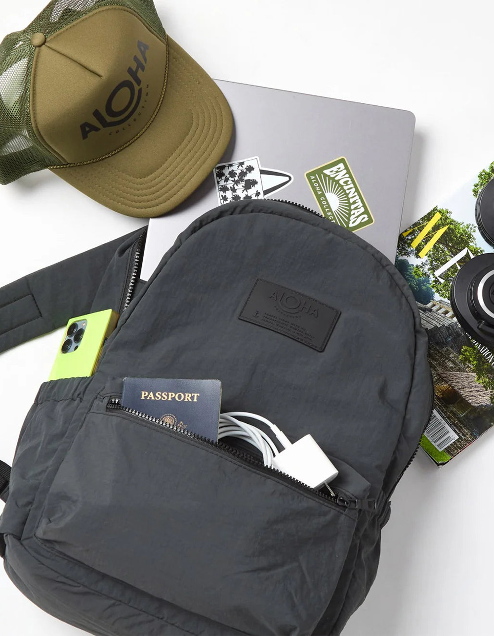 ALOHA COLLETION Keep It Light Salina Backpack - RED COMBO