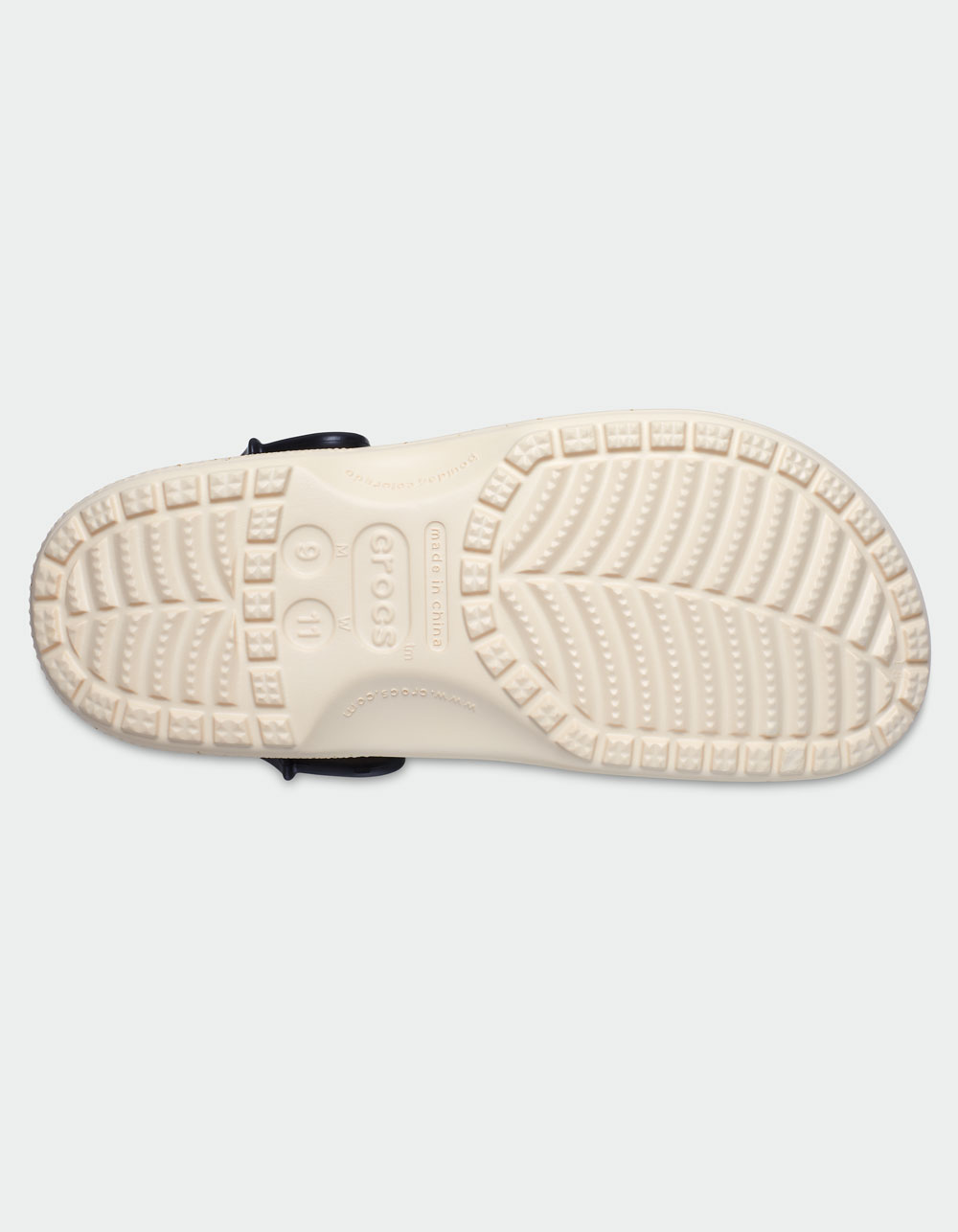 CROCS x Pringles Classic Clogs - RED COMBO