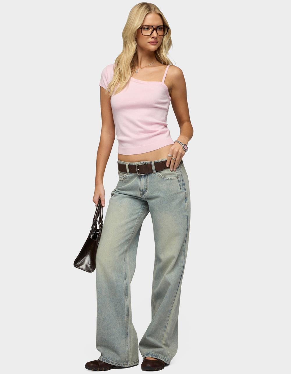 EDIKTED Holly Low Rise Straight Leg Jeans - BLUE
