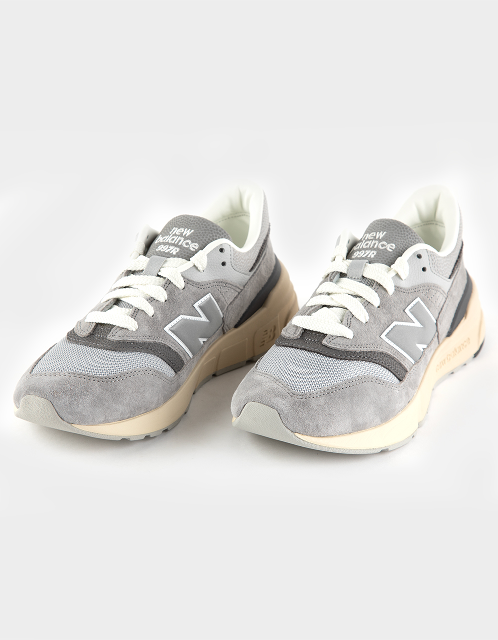 NEW BALANCE 997R Mens Shoes - GRAY