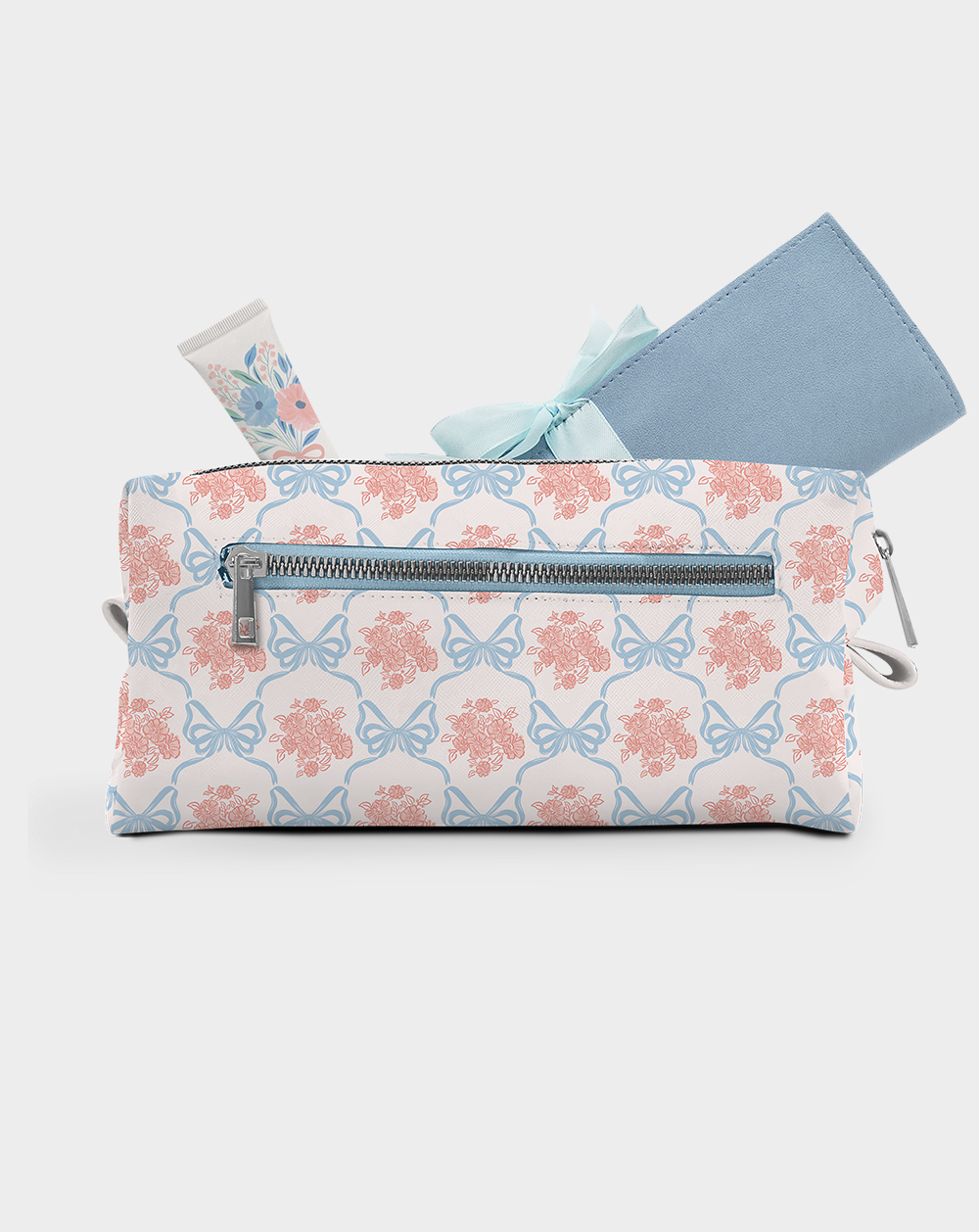 STUDIO OH! Romantic Rococo Cosmetic Loaf Pouch - WHITE