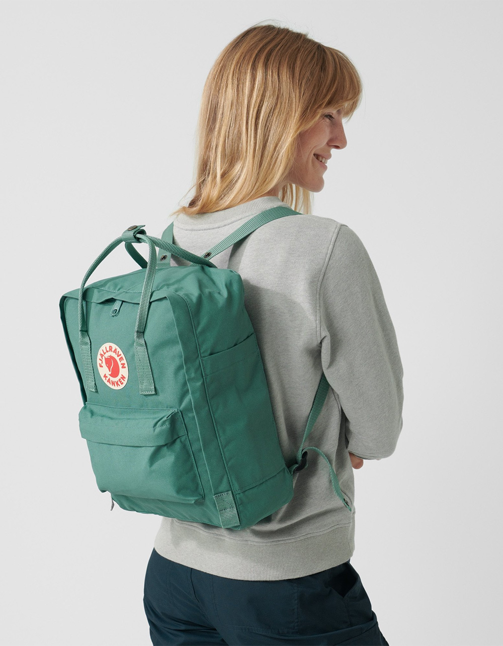 FJALLRAVEN Kånken Backpack - CREAM