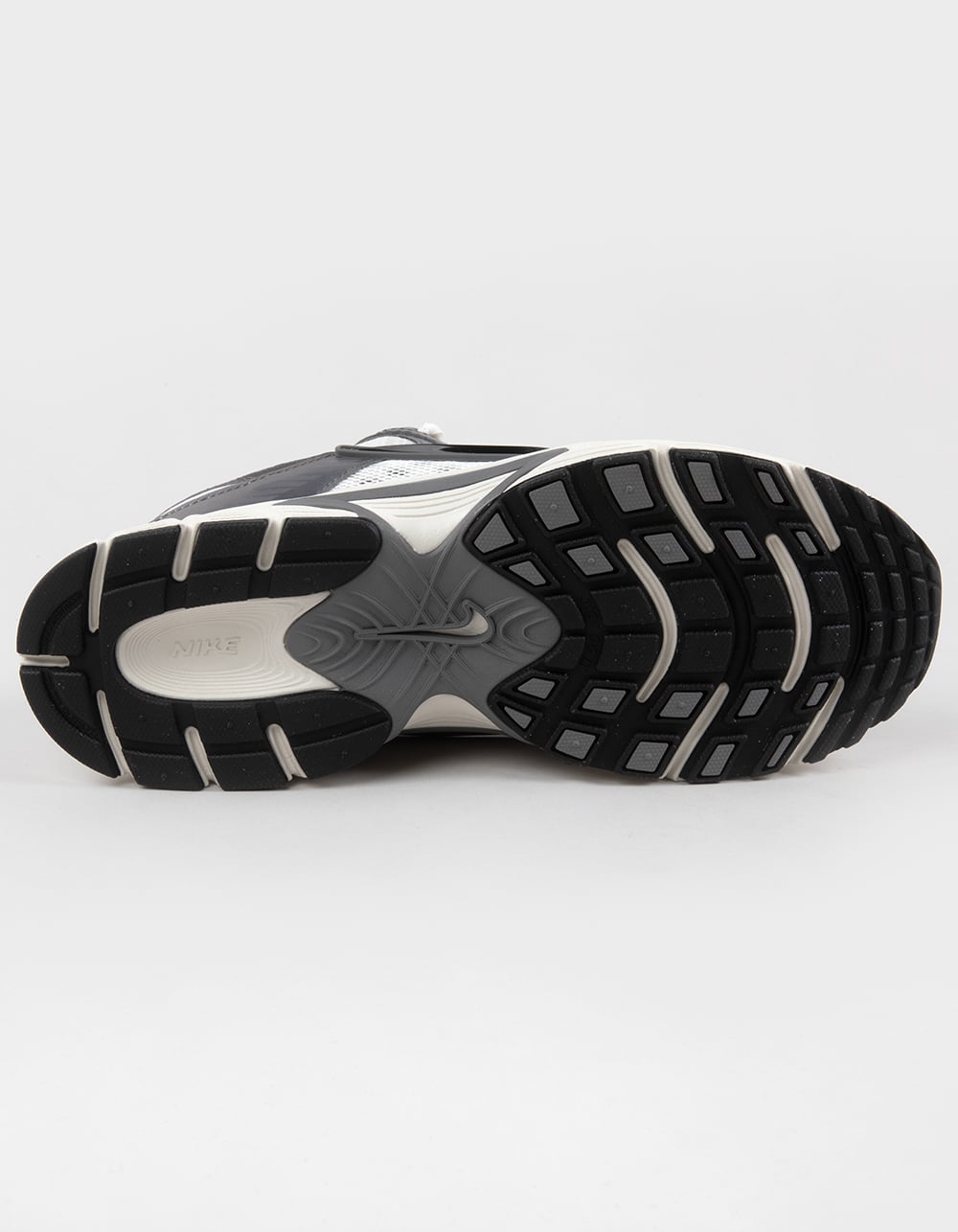 NIKE V5 RNR Mens Shoes - GRAY COMBO