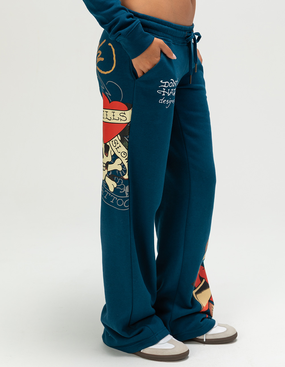 ED HARDY Love Kills Slow Womens Sweatpants - NAVY