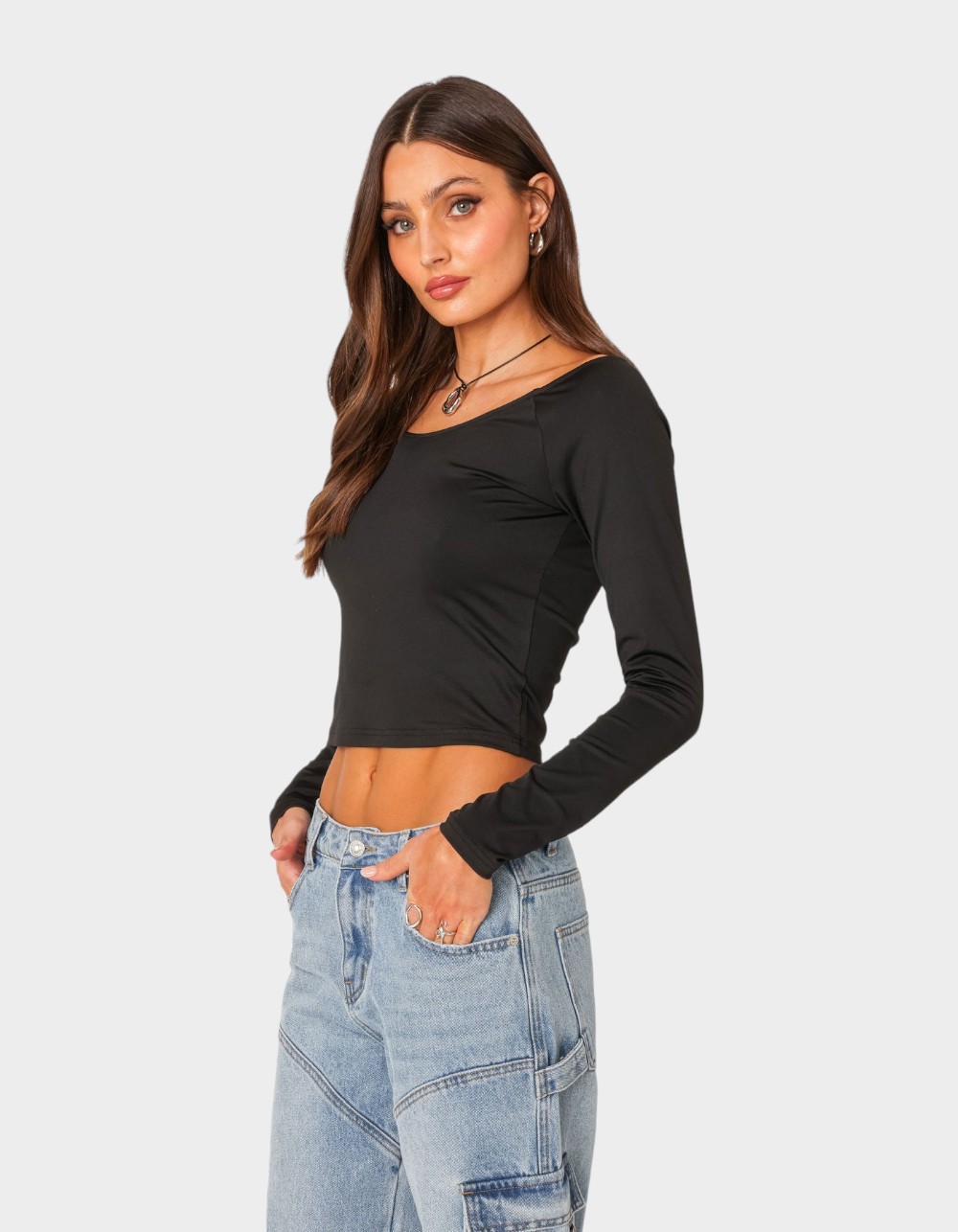 EDIKTED Tahlia V-Neck Off Shoulder Top