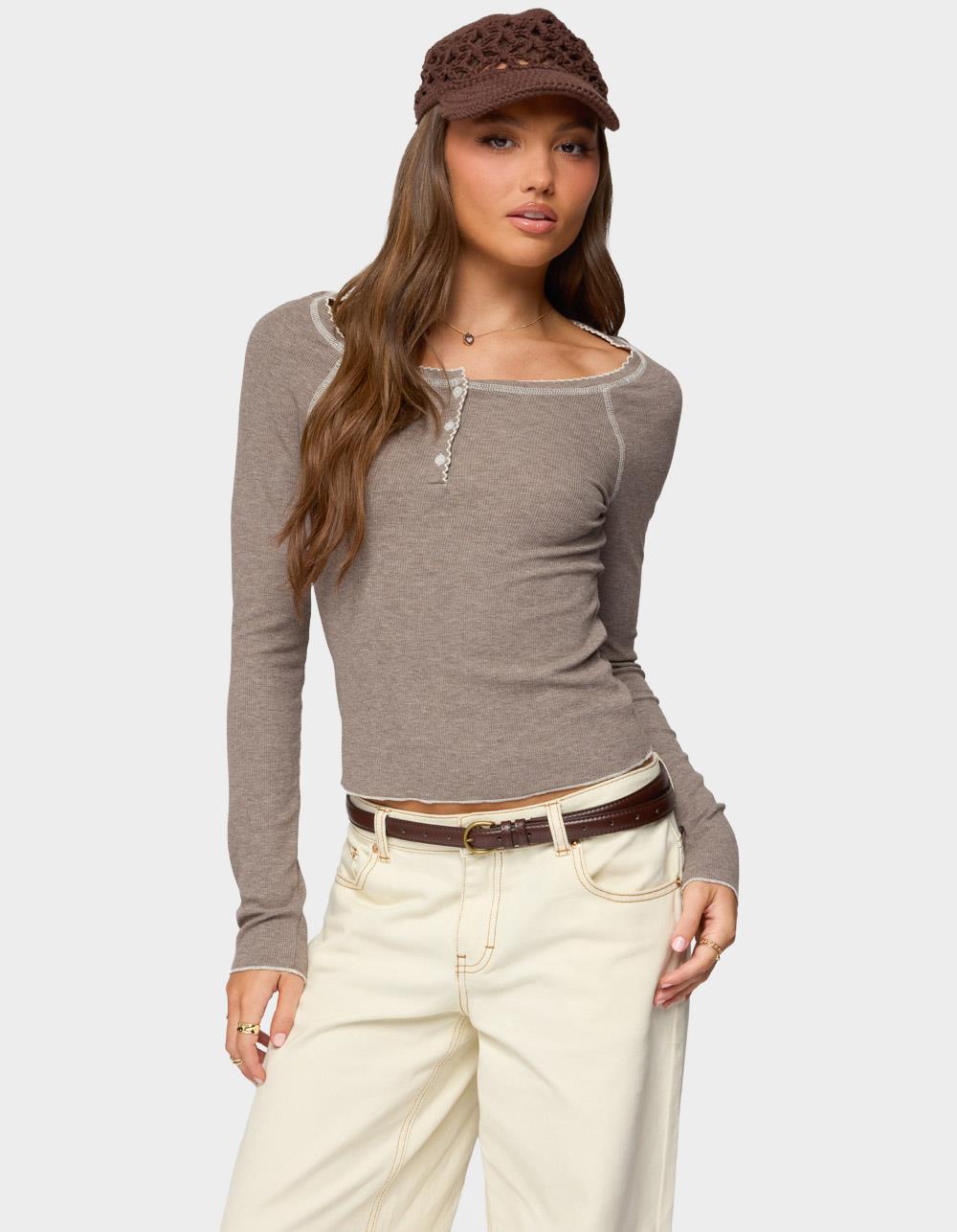 EDIKTED Ensley Contrast Stitch Henley Top - BROWN