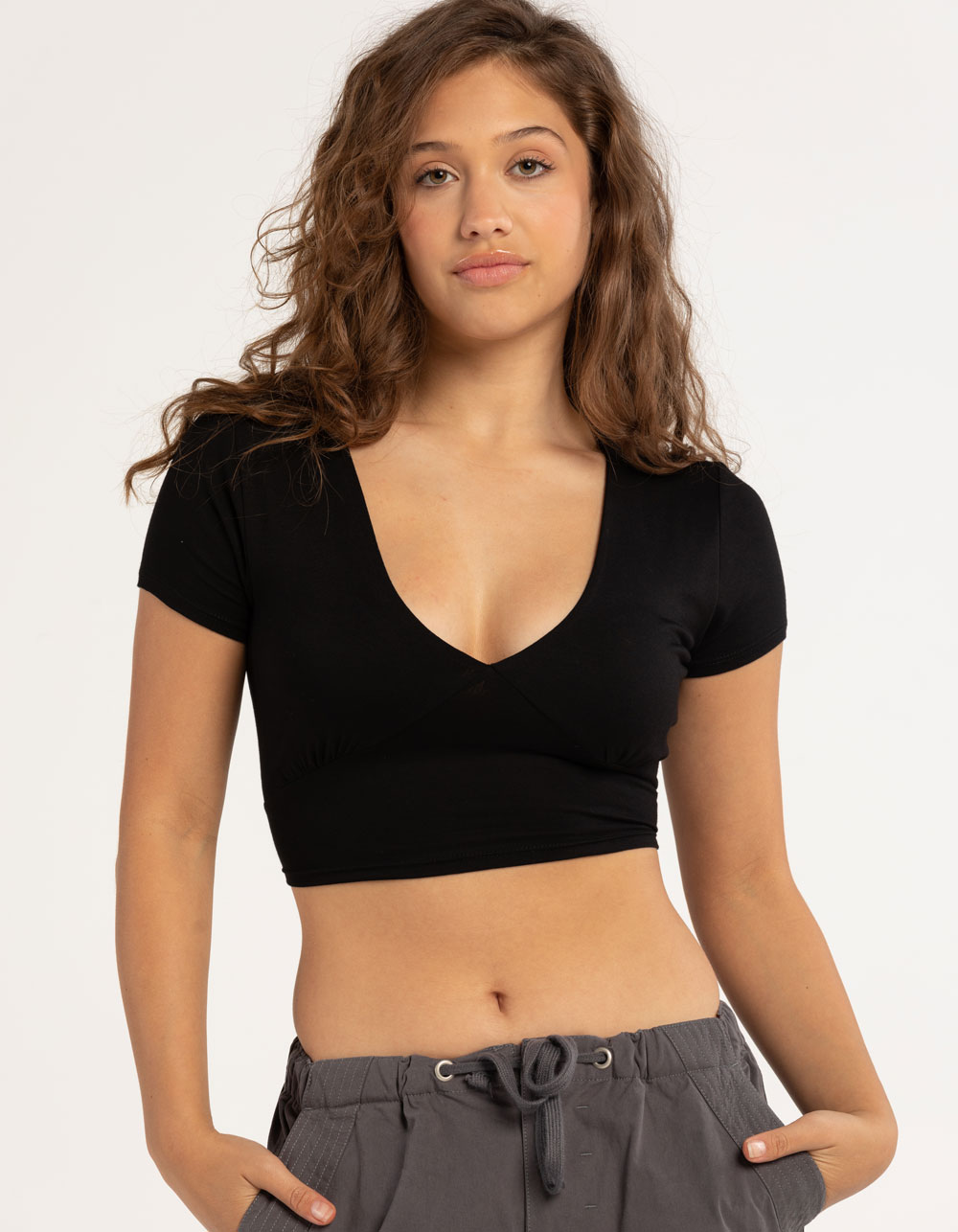 TILLYS Chevron Ribbed Crop Bralette - BLACK