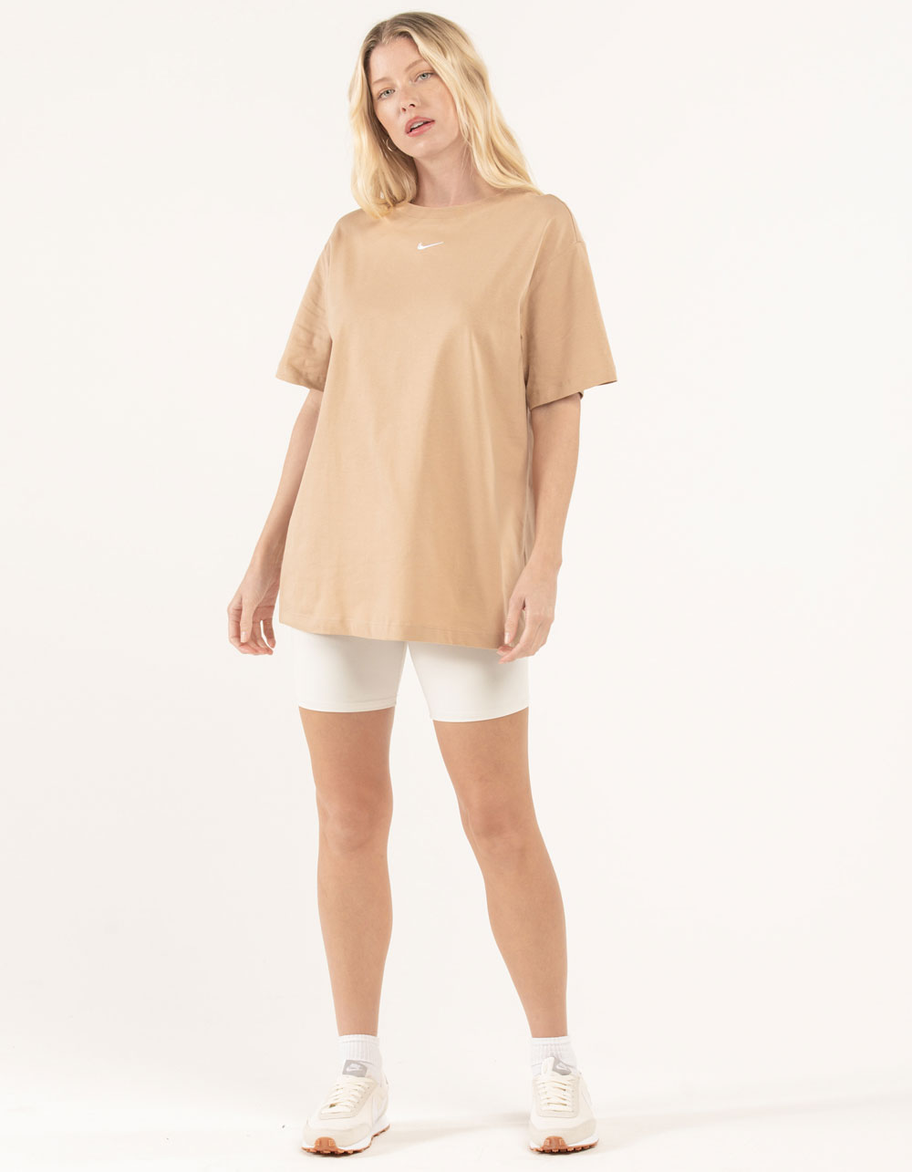 oversized tee nike