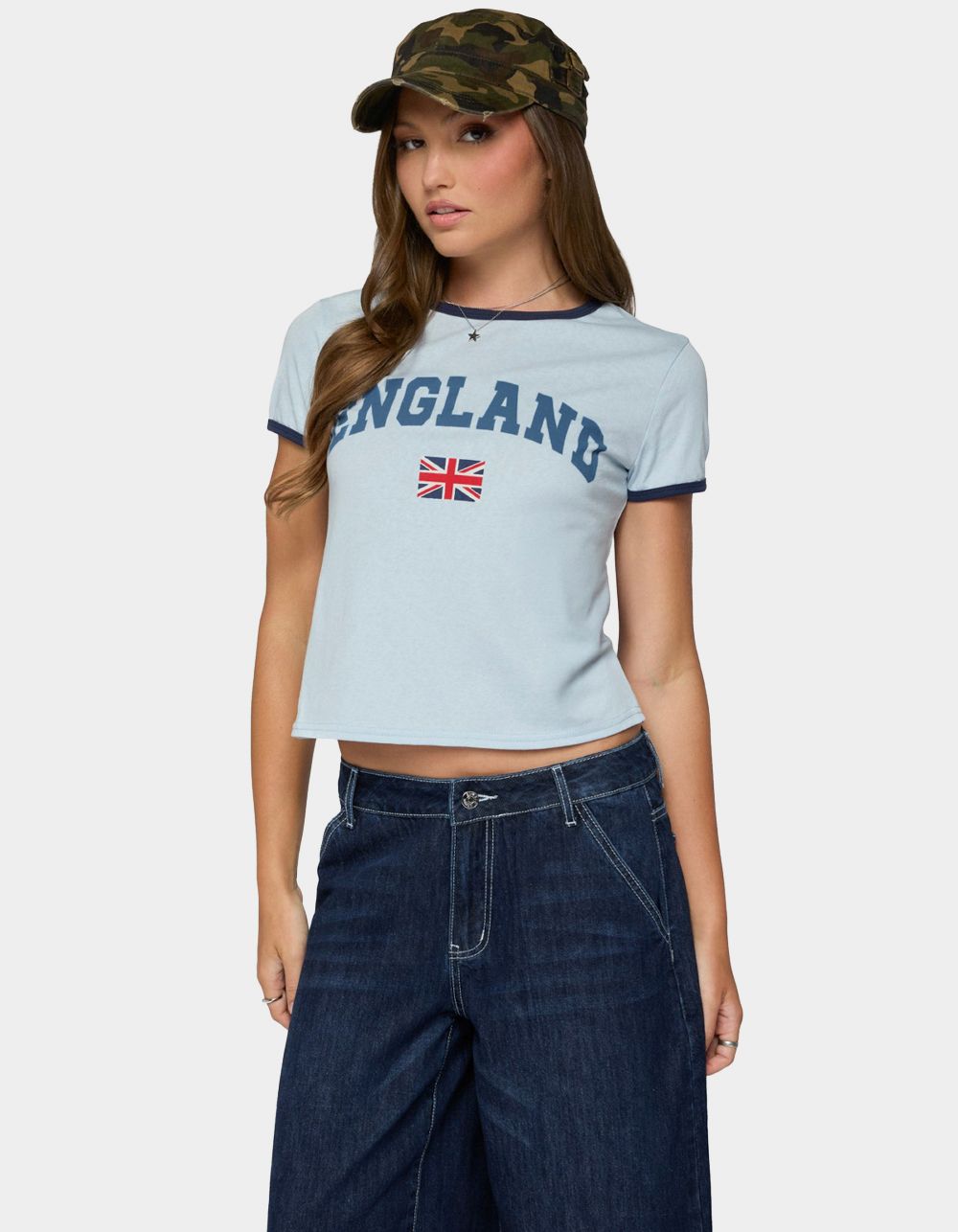 EDIKTED England Babe Graphic Tee - BLUE