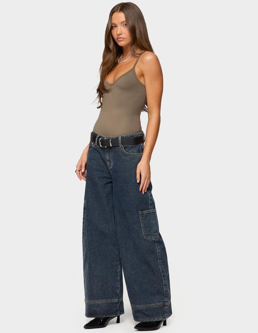 EDIKTED Nea Pocket Low Rise Baggy Jeans - DARK BLUE