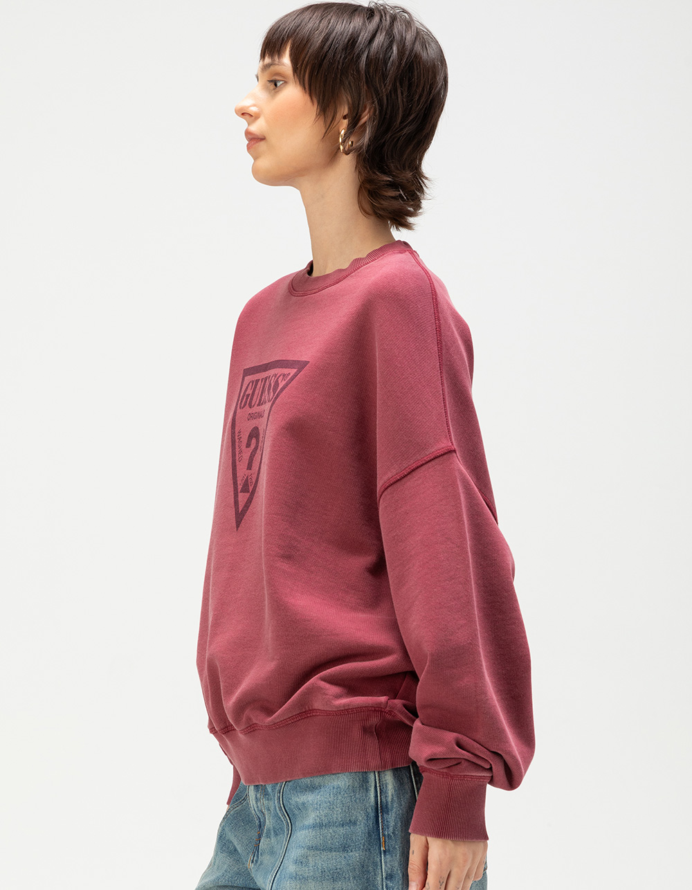 GUESS ORIGINALS Vintage Triangle Womens Crewneck Sweatshirt - WINE