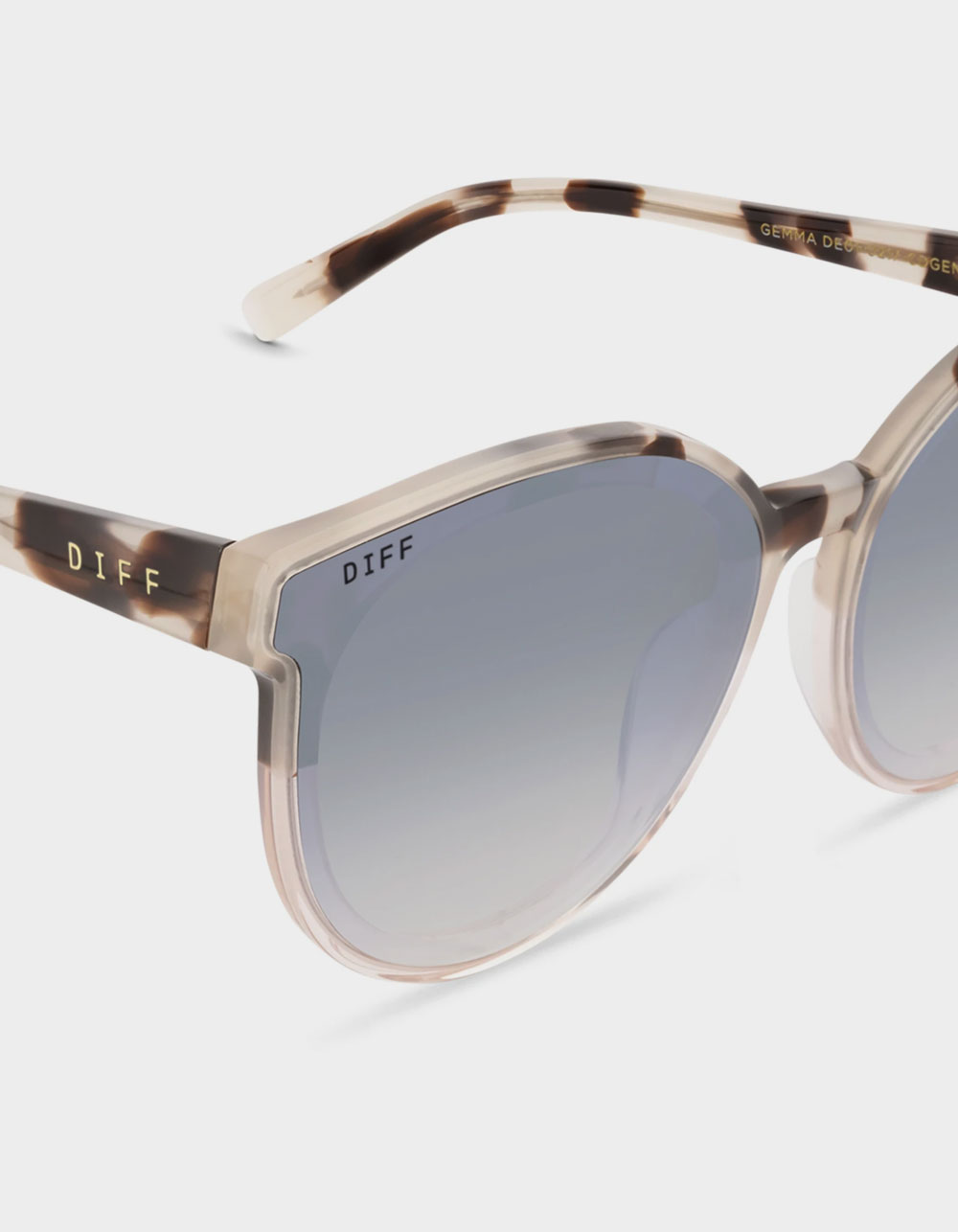 DIFF EYEWEAR Gemma Sunglasses Cream/Multi Tillys