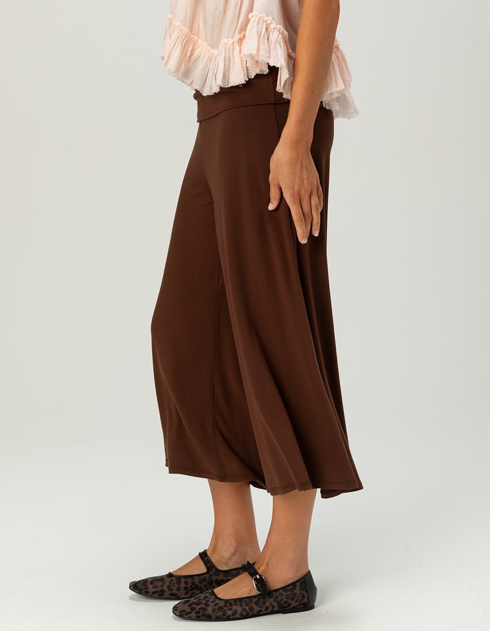 FULL TILT Womens Low Rise Gaucho Pants - BROWN