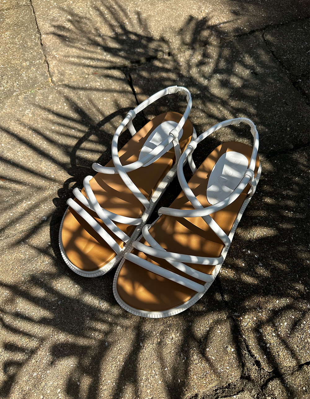 ROXY Brooke Womens Strappy Sandals - WHITE