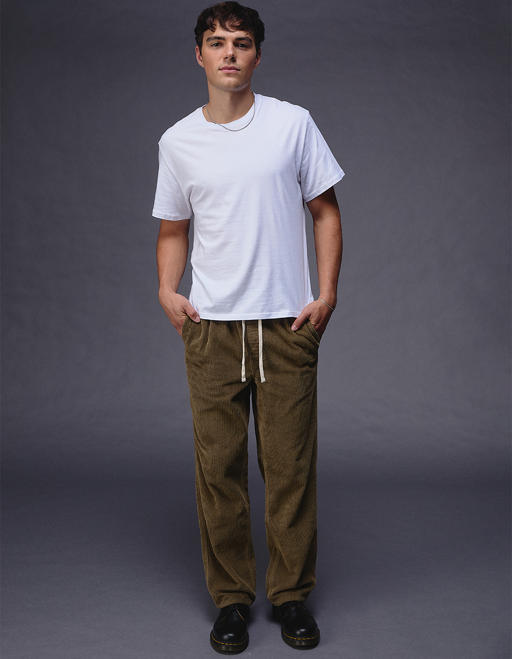 RSQ Mens Washed Straight Fit Corduroy Pants - OLIVE