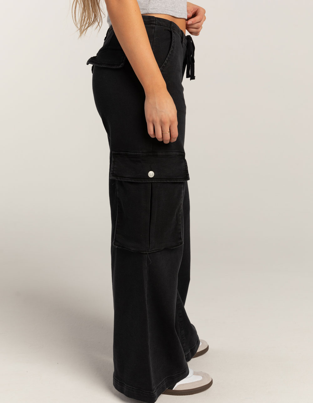 RSQ Womens Mid Rise Stretch Cargo Pants - BLACK