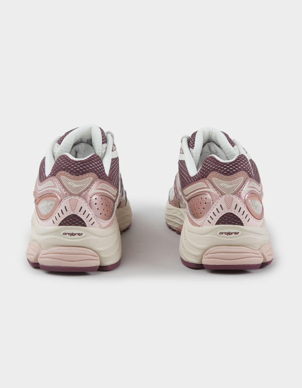 SAUCONY ProGrid Omni 9 Womens Shoes - IVORY